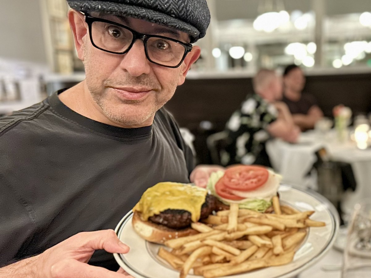 Simon Majumdar tweet media