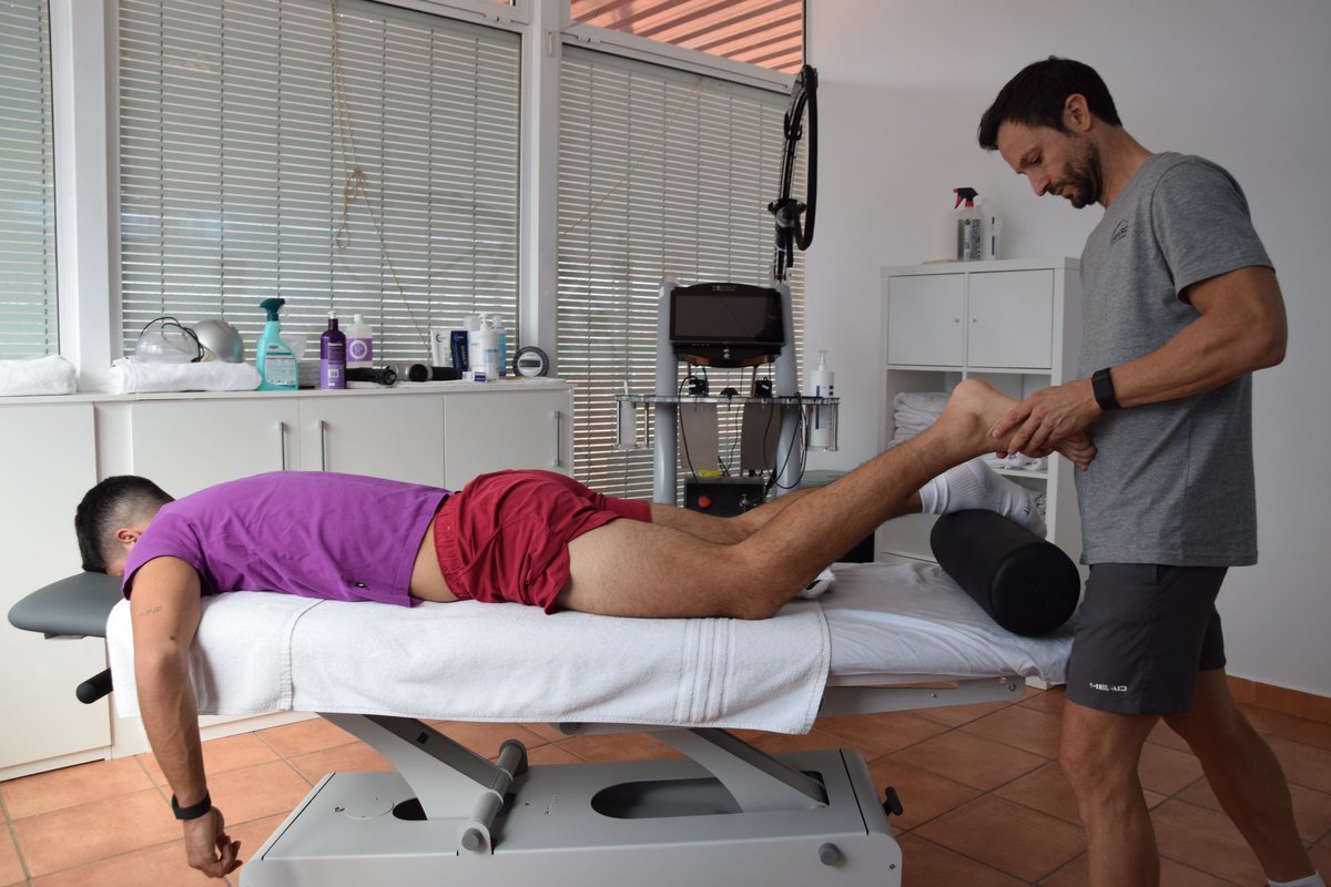 carlosalcaraz's tweet photo. I have good news! 🙌🏻 I am feeling better every day and I will play Paris-Bercy and be in Turin for the ATP Finals! 😍 Excited to finish the year on a high! 💪🏻 https://t.co/RC1pCzr237