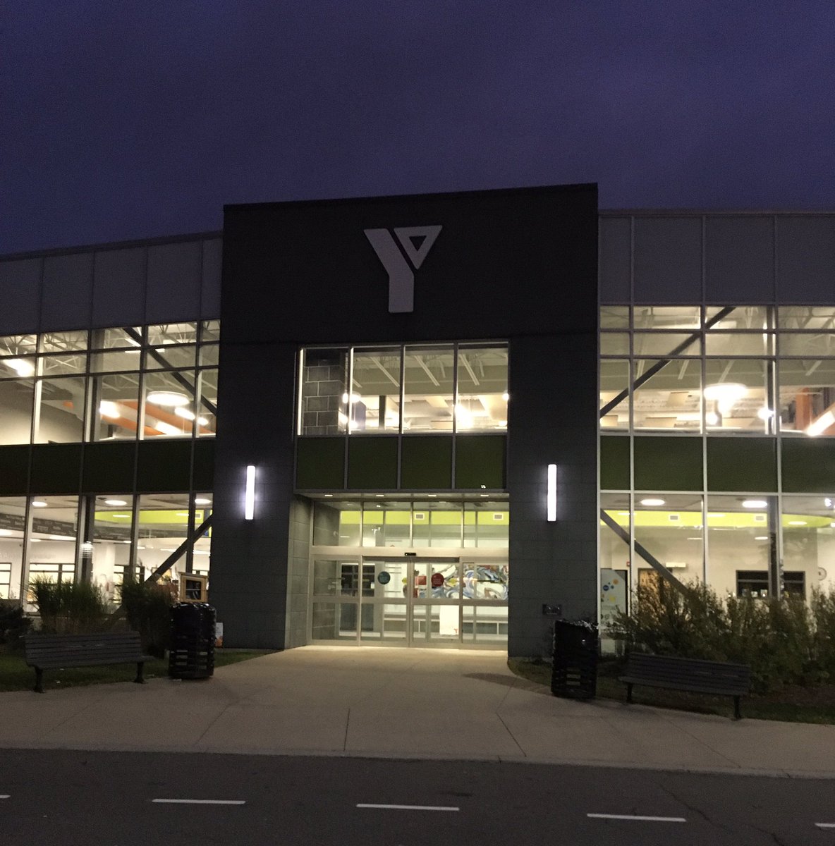 Another #workout day begins @Y_SaintJohn !
#ywednesday #ymca #workoutday #fitness #wellness #WellnessJourney #exercise