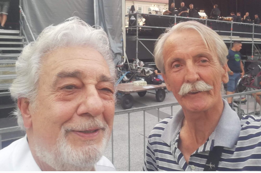 ZlatanLeko's tweet photo. @Gungordemirkan1 @KWaldersee @PlacidoDomingo 🎵#HappyWorldOperaDay 
📸@PlacidoDomingo https://t.co/leTWGm1kL1