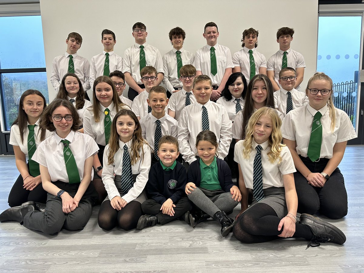 MissHRogersYGG's tweet photo. Yn falch iawn o gyfraniad Y Prif Gyngor @YsgolGwynllyw @YGGGwladys yn rhannu llais eu cyd-ddysgwyr heddiw. Proud of the contributions of the School Council representing pupil voice today @childcomwales @EAS_Equity @torfaencouncil #untîmunteulu #llaisydysgwyr #LLESYGG https://t.co/O8tBzXQE90