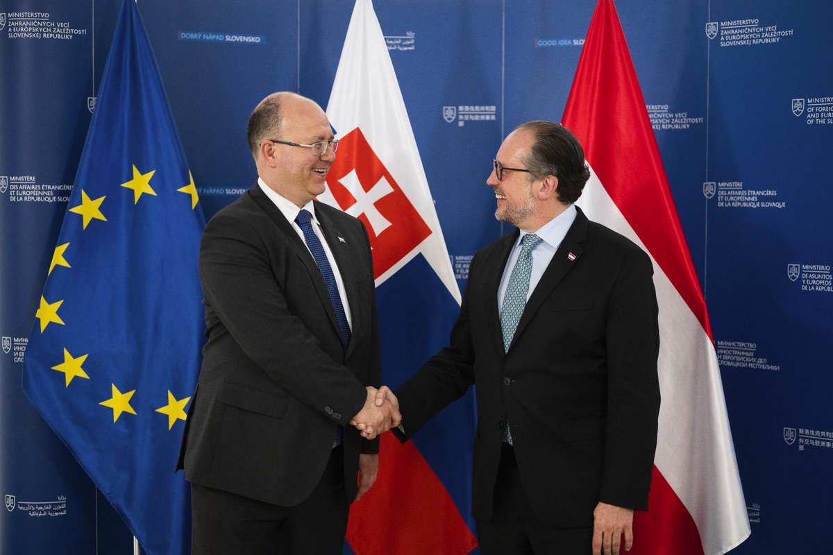 a_schallenberg's tweet photo. Dear @MWlachovsky, I really enjoyed working with you - be it at bilateral or European level or as #Slavkov3 &amp; #Central5 partners. All the best in your future endeavours! https://t.co/iuQuWxSVLr