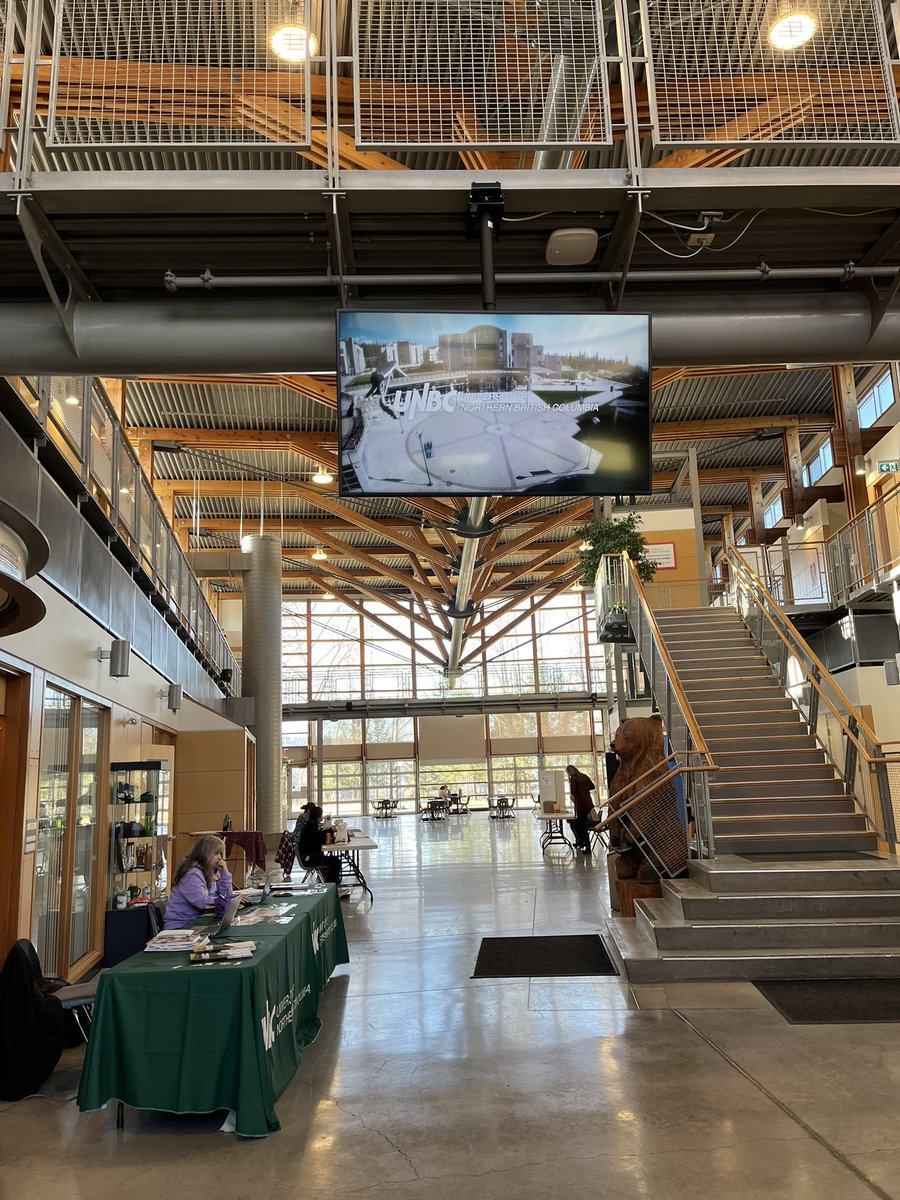 UNBCAdvising's tweet photo. #UNBC Student Advisors, Carol &amp; April are all set up at our South Central Campus for the Advisors in the Wild session. Here till 4pm today - stop by and say hi! #thisisUNBC #UNBC https://t.co/7n57Mw0Wvh