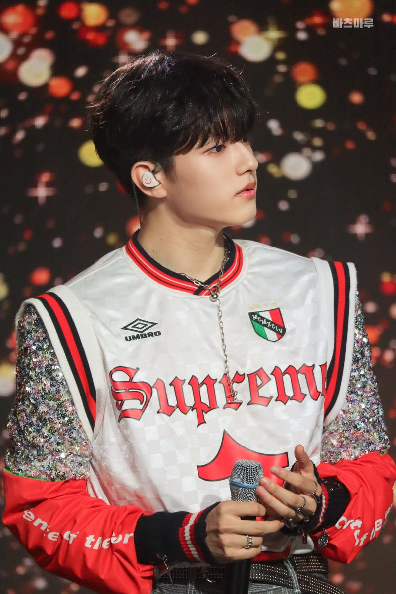 btmr_0913's tweet photo. 231025 쇼케이스 SHOWCASE 
　　　　책갈피

 #고스트나인   #GHOST9  #이진우 #LEEJINWOO  #イジヌ https://t.co/KedUtutkKi