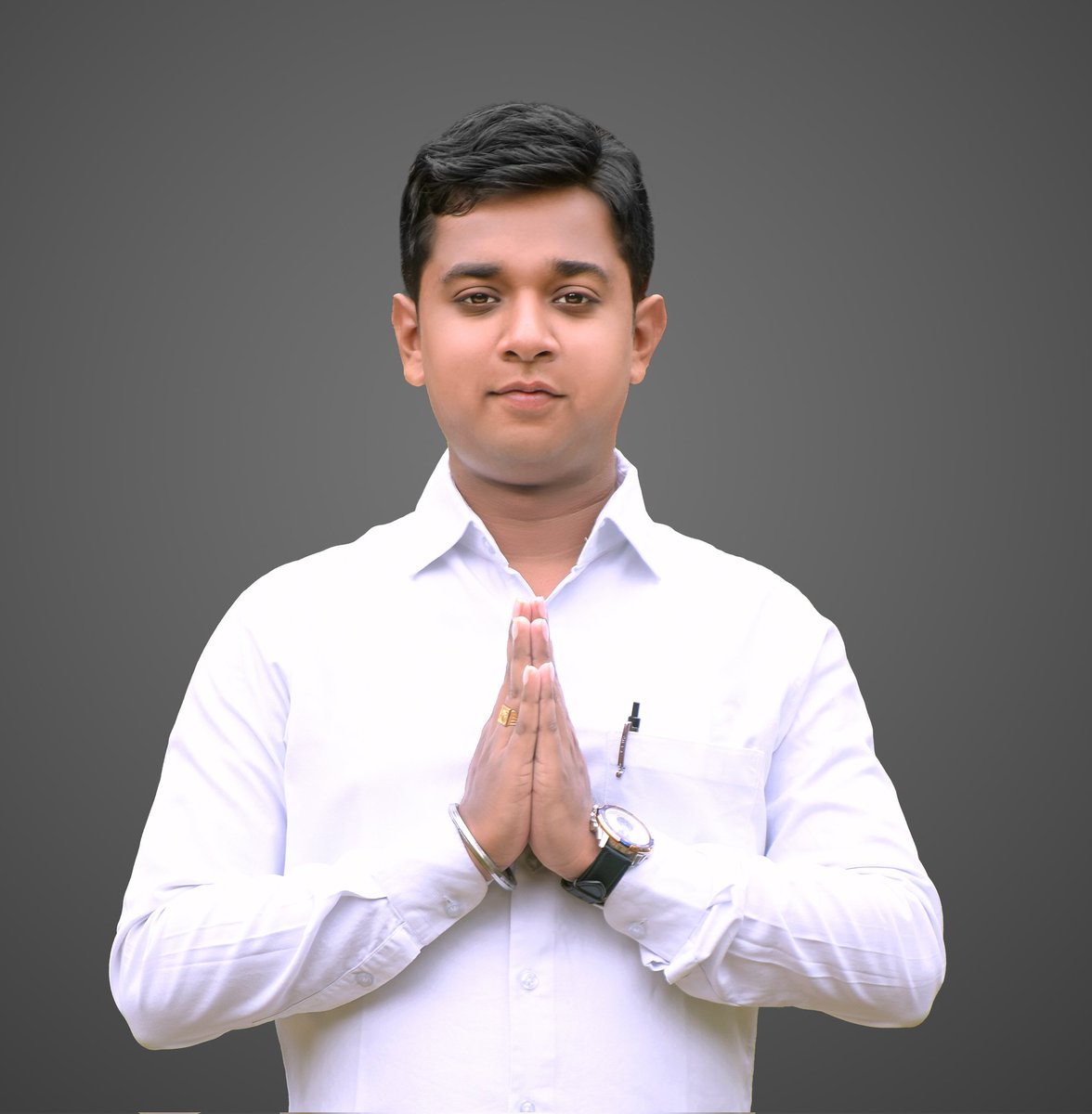Rabinarayanpdm's tweet photo. ଓ.ବି.ସି ମଞ୍ଚ ବୈଠକରେ ଓ.ବି.ସି ଯୁବ ମୋର୍ଚ୍ଚାର ପଦ୍ମପୁର ଉପଖଣ୍ଡ ସଭାପତି ଭାବେ ମତେ ମନୋନୀତ କରିଥିବାରୁ ସମସ୍ତ କାର୍ଯ୍ୟକର୍ତ୍ତା ସମସ୍ତ ଗୁରୁଜନ,ଭାଇ,ଭଉଣୀ ତଥା ମାଁ ମାଉସୀଙ୍କୁ ମୋର ଭୁମିଷ୍ଟ ପ୍ରଣାମ ସହ ଆଶିର୍ବାଦ ଏବଂ ସହଯୋଗ କାମନା କରୁଛି।
#ଜୟମାଁ_ବିନ୍ଧ୍ୟବାସିନୀ
@Naveen_Odisha @CMO_Odisha @bjd_odisha @pranabpdas https://t.co/3c1ATxklv1