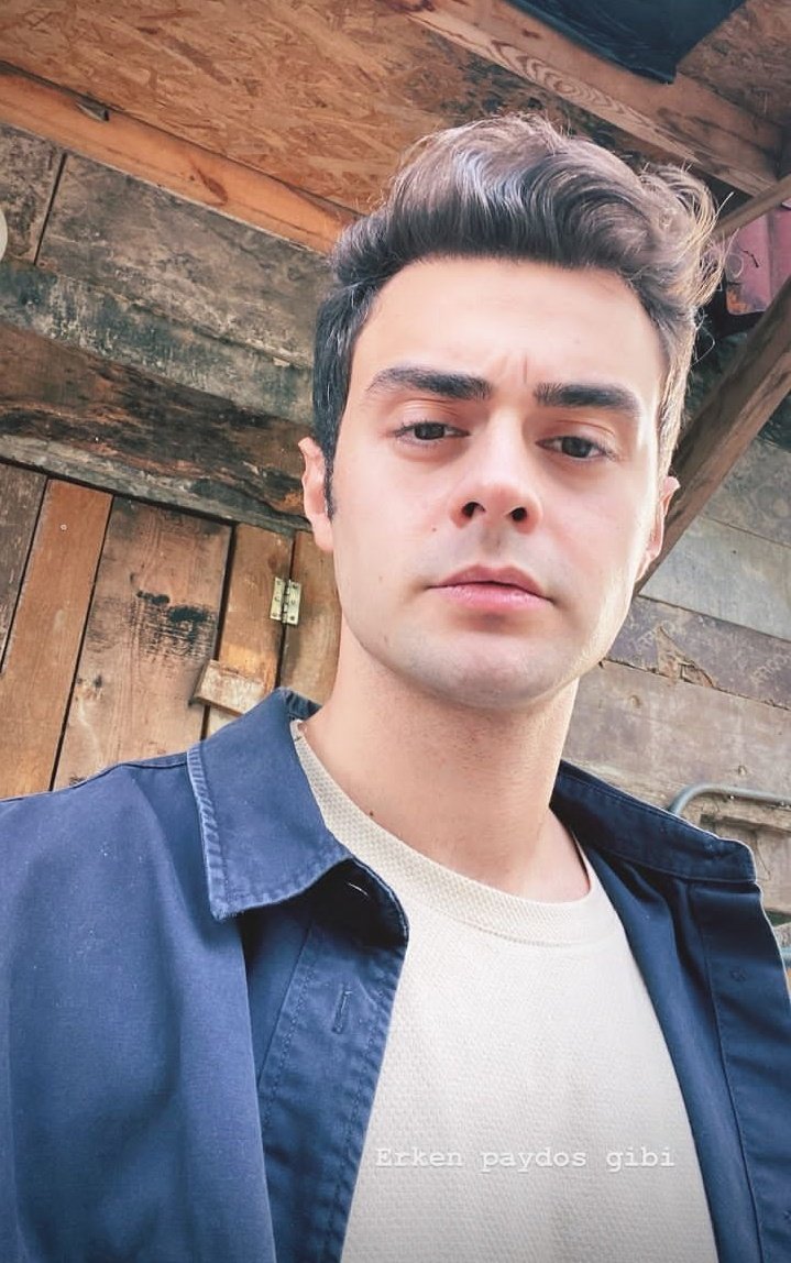 bestofbyigit's tweet photo. #YiğitKoçak 'ın instagram hikaye paylaşımı. https://t.co/klhePJk3PJ