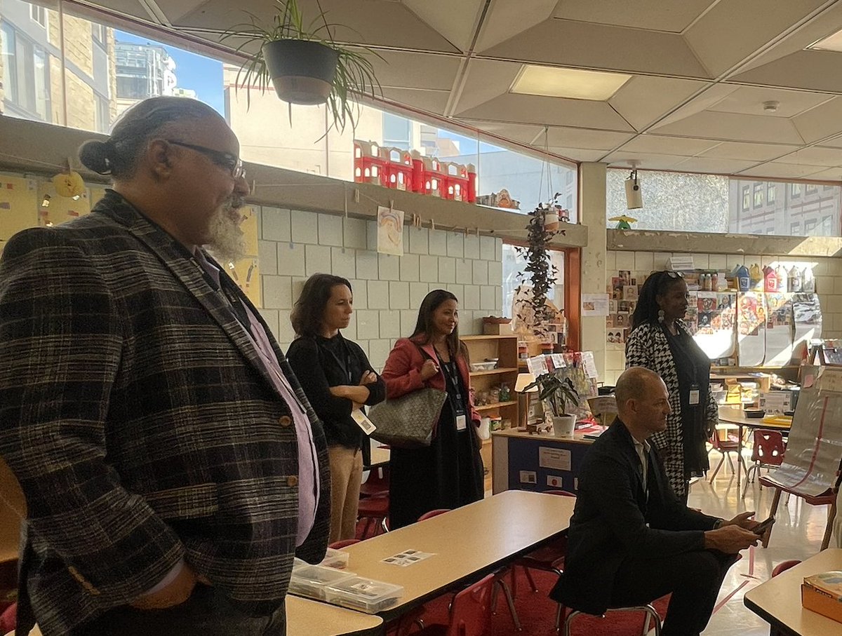 EarlyEdgeCA's tweet image. This morning we wrapped up the Boston leg of the #ELTour2023 w/ a site visit of @BPSQuincyElem to observe/learn about their preschool inclusion classrooms &amp;amp; English as a second language supports. Thank you @BostonSchools @BPSEarlyLearn for hosting us this week! #EarlyLearningTour