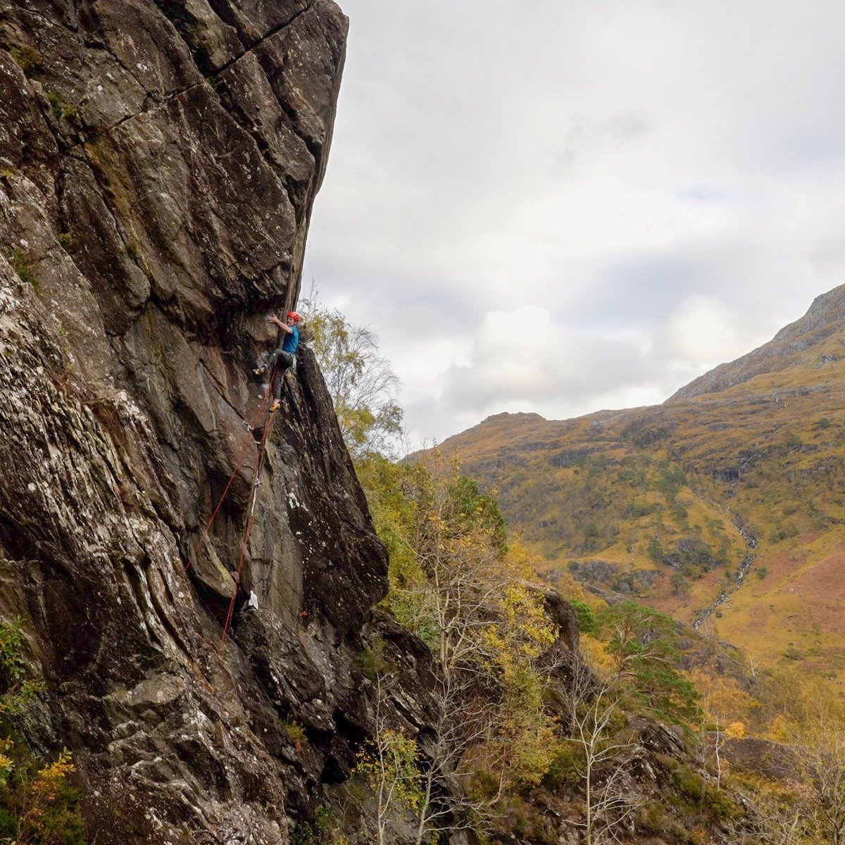 Managed to get from the surgeon's table to E10 in five months. Black Thistle E10 7a in Glen Nevis the other day. Even a few weeks ago I wouldn't really have had the form. Training works!