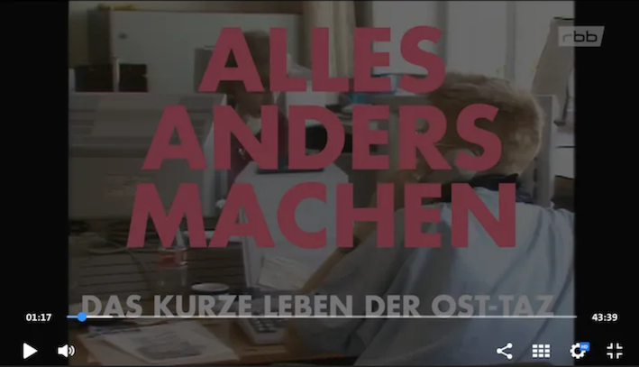 📺 Heute Abend 22:45 Uhr im <a href="/rbb24/">rbb|24</a>: 

Die großartige und erhellende Doku "Alles anders machen" über "Das kurze Leben der Ost-<a href="/tazgezwitscher/">taz</a>" von <a href="/mibiedo/">Michael Biedowicz</a>.

Oder jetzt schon in der Mediathek: rbb-online.de/doku/a/alles-a…