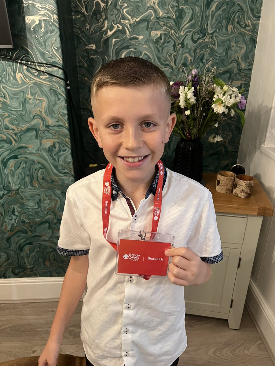 Jax’s stoma journey BCyA tweet media
