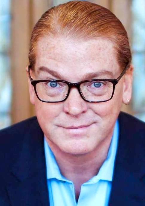 VoiceOverXtra's tweet image. NEW! #SeanPratt's TRIPLE PLAY for non-fiction #audiobook #narration achievers. Narration performance training &amp;amp; coaching (only 5 #coaching spots remaining),  #marketing, and #career strategies. Take a look -conta.cc/3QbK6lf. Earlybird discount! #voiceover #voiceovers