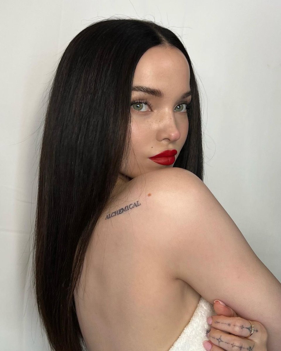 dovecameronbr's tweet photo. MEU DEUS!

Dove Cameron | Instagram https://t.co/kpQGZUpgkI