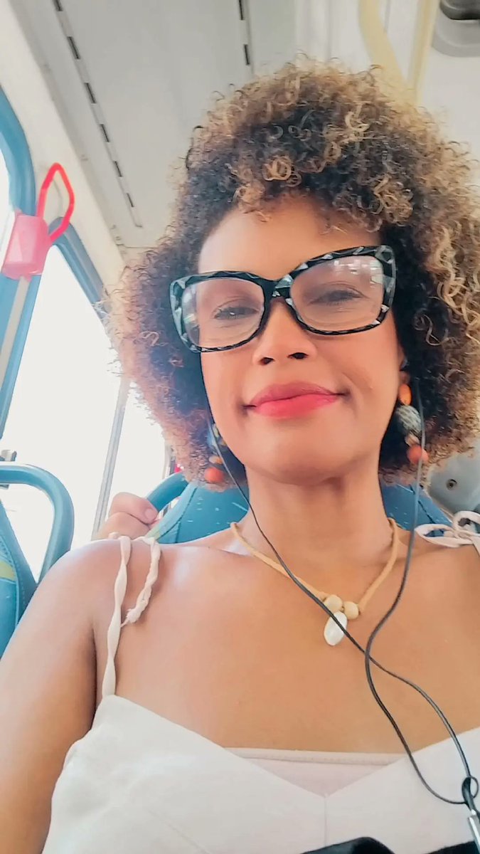 A caminho de mais um dia de gravação!
#ElasPorElas 
#tvglobo