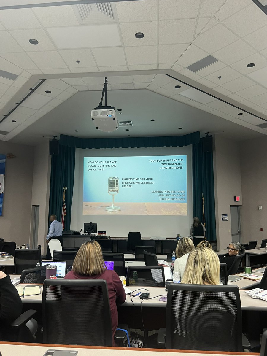 Formerly Known as Principal Heard (@halheard3rd) on Twitter photo Had an awesome day of learning today listening to <a href="/Principal_EL/">Salome Thomas-EL, Ed.D</a> 👌👌👌 #keepachieving just gotta get him out on the golf course ⛳ Had an awesome day of learning today listening to <a href="/Principal_EL/">Salome Thomas-EL, Ed.D</a> 👌👌👌 #keepachieving just gotta get him out on the golf course ⛳