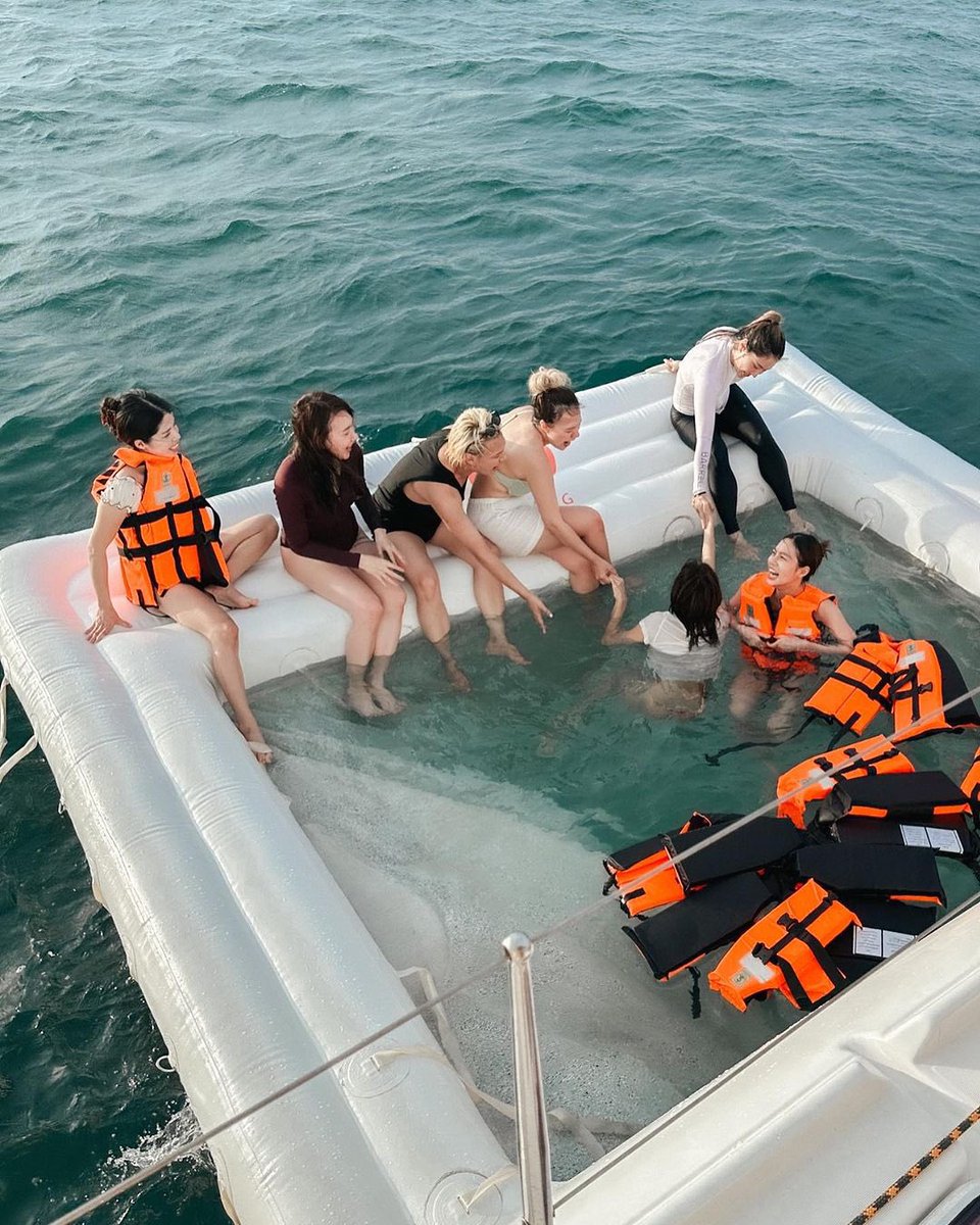LISANATIONS_'s tweet photo. 🧡🧡🧡 https://t.co/yVaQ7LcAsw