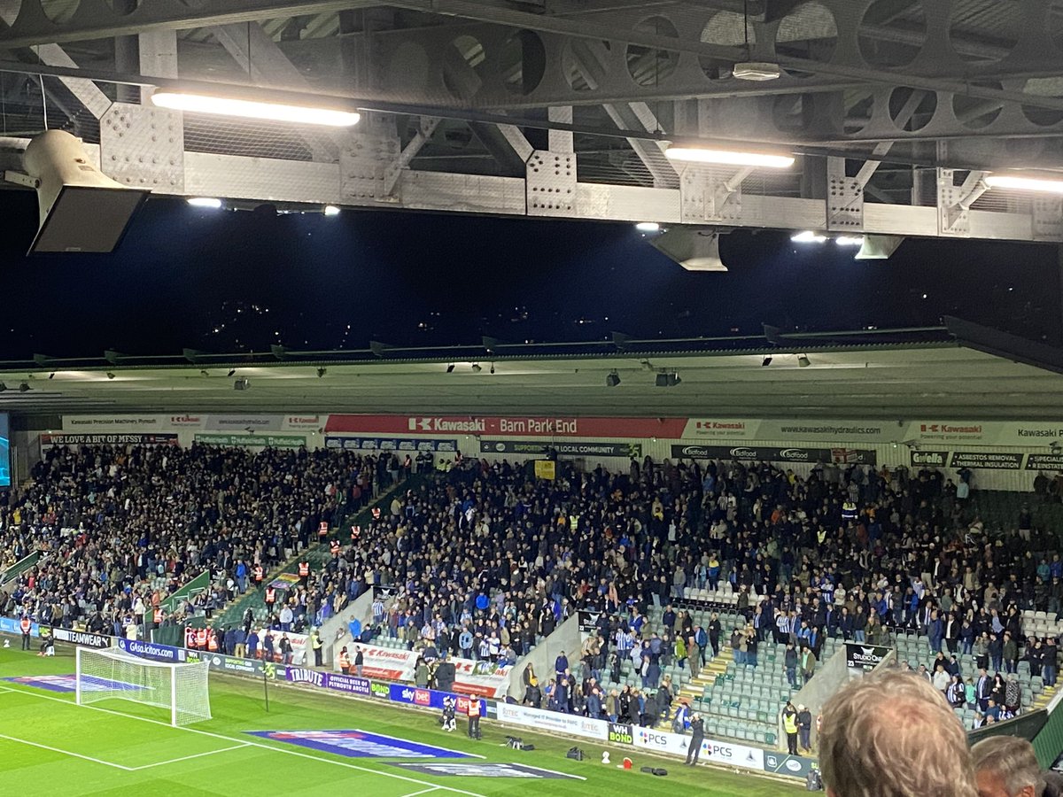 Awaydays23's tweet image. Fair play to the Sheffield Wednesday fans at Plymouth Argyle tonight who still have yet to see their team win this season #SWFC