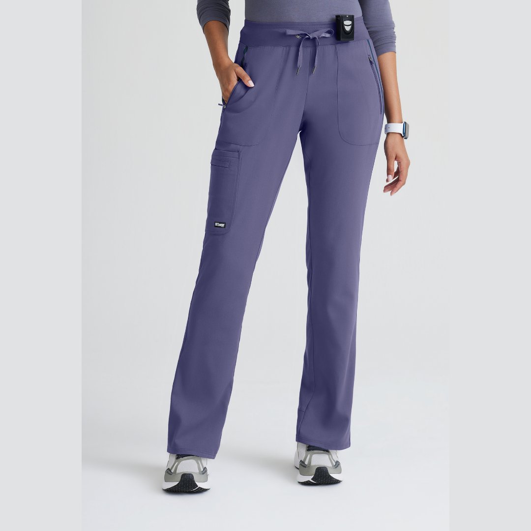 Because why complicate things?! 😆👖 Barco scrubs are so comfy and versatile you may just forget about all your other clothes. 🤷
