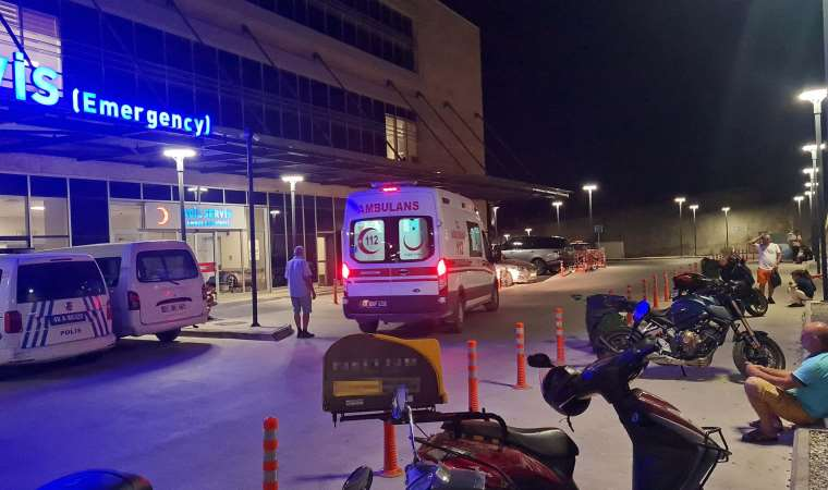 cumhuriyetgzt1's tweet photo. Muğla'da acı olay: Annesinin emzirirken uyuyakaldığı bebek boğuldu
https://t.co/Hq8l628d0f https://t.co/FKsC94vg1D