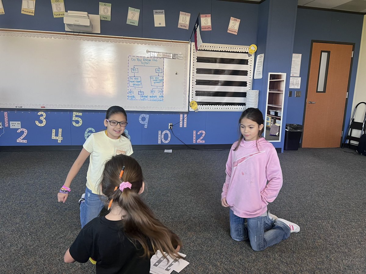 crayonsncursive's tweet photo. Bayshore students using Rock n Roll Vocabulary from Lead4Ward to practice multiplication and division vocabulary! #LPLegacy #BSELevelUp @lpisd @lead4ward https://t.co/oZA830kQW6