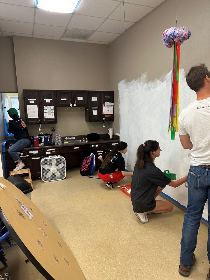 ForcepointSec's tweet photo. ICYMI: Shoutout to Forcepoint Team Austin who partnered with @UnitedWay to make a #ForcepointImpact painting classrooms. Great job guys! Find more information about United Way here: https://t.co/FSKY1T4QeD https://t.co/aYNybDVdKY