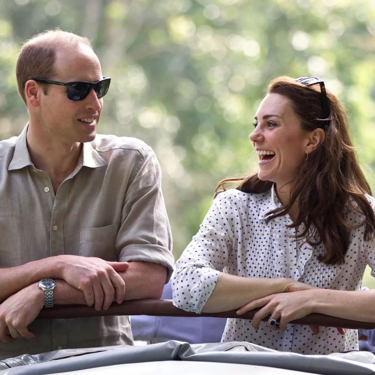 Ahead of #RoyalVisitKenya, we’ll be taking a look at the Royal Family’s relationship with Kenya. 🤔 Did you know Prince William proposed to Catherine in Kenya in 2010 whilst they were on holiday?