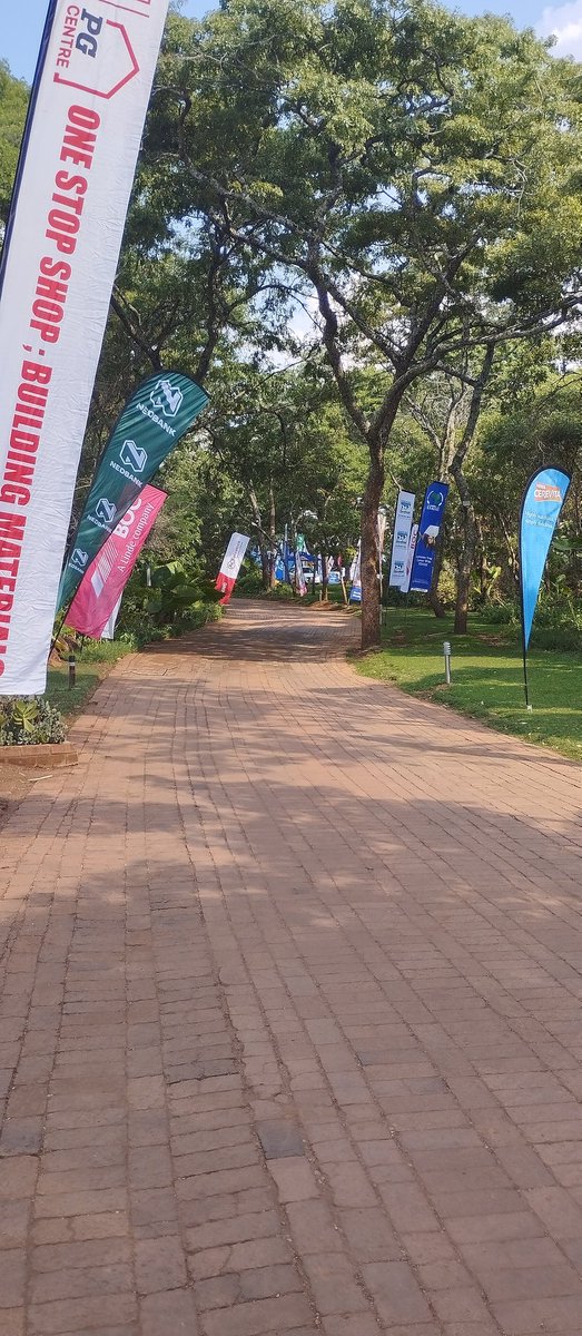 Two of our #startups at #techhubharare are exhibiting at the ongoing #CZIconference. Come meet them. Join our coworking space and become part of something big #startupzimbabwe