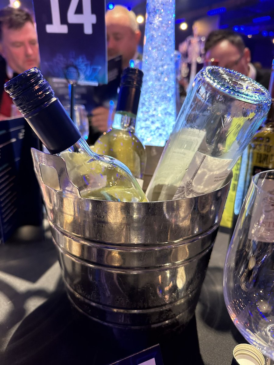 #cimawards good luck everyone!