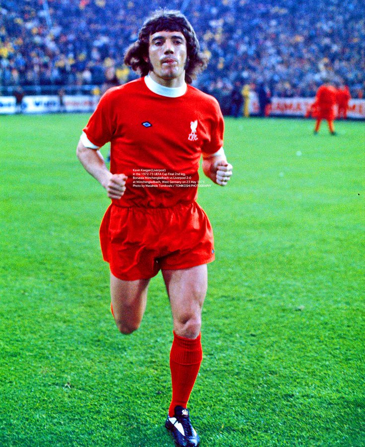 LFCHistoryShow's tweet photo. KEVIN KEEGAN: "The only thing I fear is missing an open goal in front of The Kop. I'd die if that were to happen. When they start singing You'll Never Walk Alone my eyes start to water. There have been times when I've actually been crying while I've been playing" #LFC #YNWA #fans https://t.co/MQOvfOgnUp