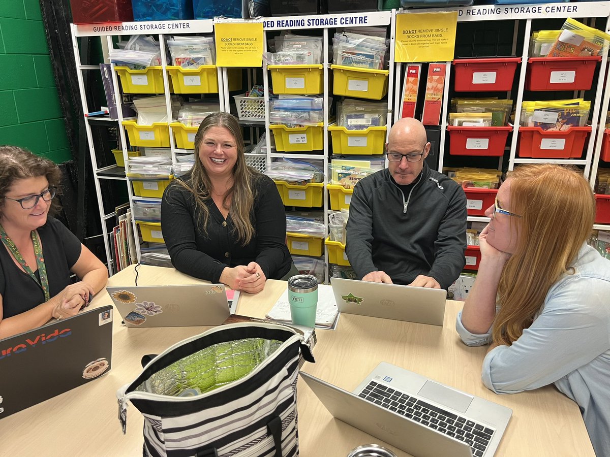 Megan Francis tweet media