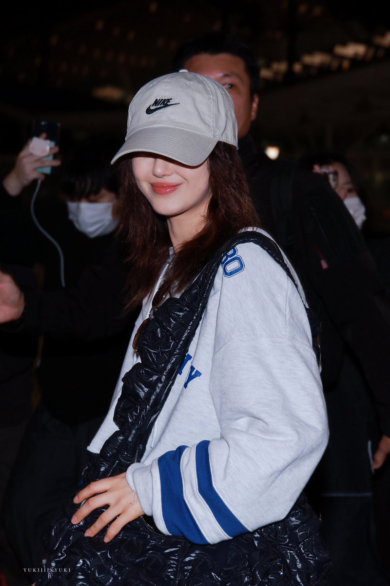 danielle pics tweet media
