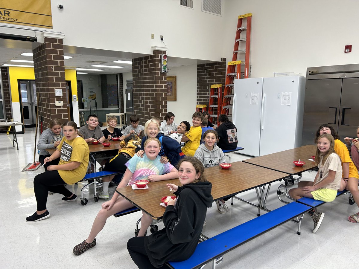 EBF Rocket News tweet media