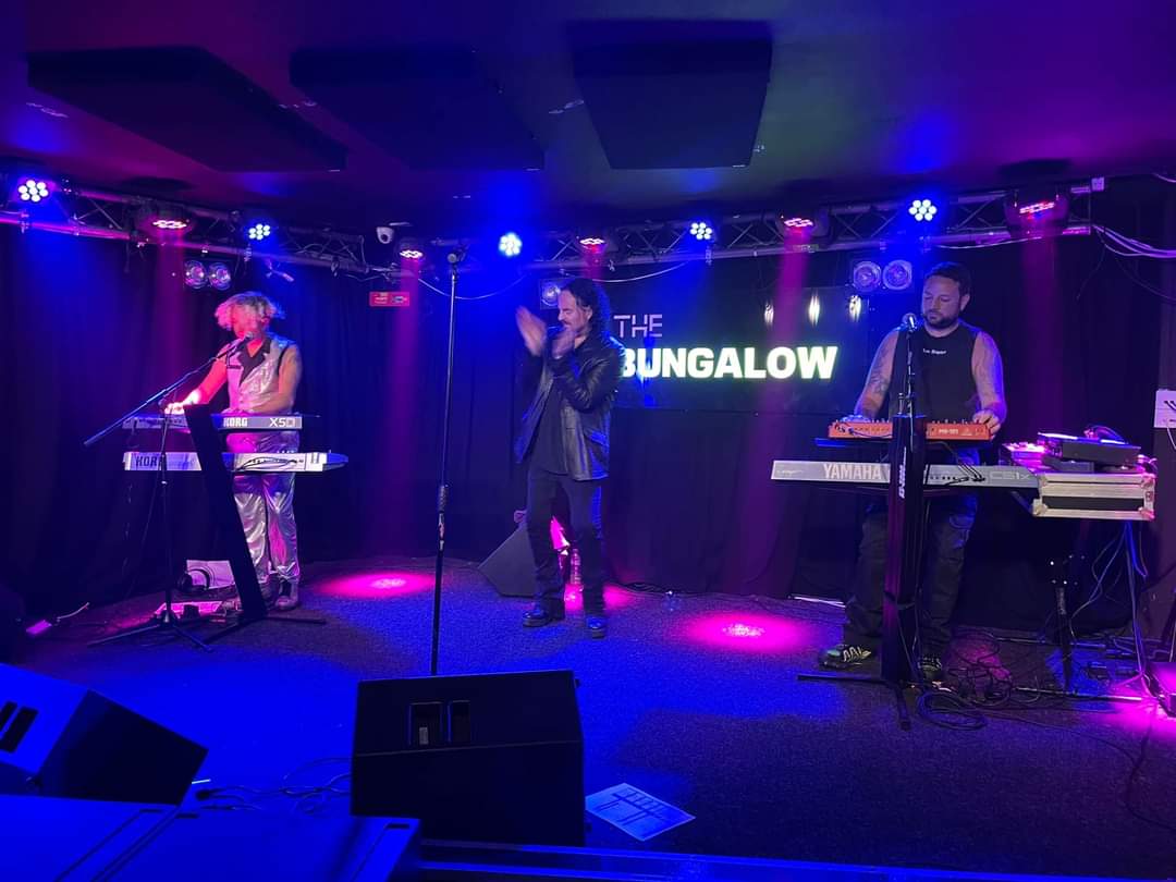 DepecheModeTrib's tweet photo. Brilliant night @BungalowPaisley 
Awful weather but that didn't stop the fantastic support, thank you! We will see you next time! #livemusic #DepecheMode https://t.co/86dWi7xzq8