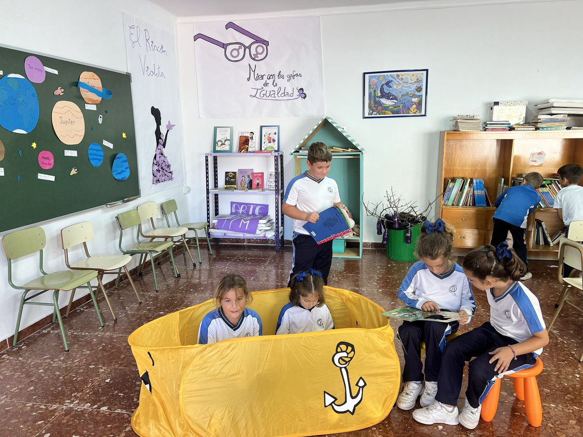 Celebrando el Día Internacional de las Bibliotecas en La Marina: Un Viaje Literario. 
📖 👇

lamarinacev.es/celebrando-el-…