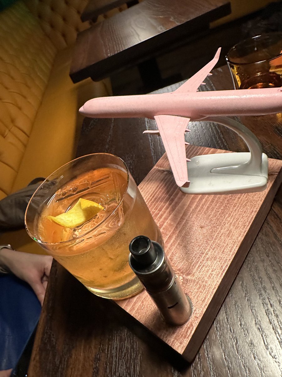 Matthew Evans tweet media