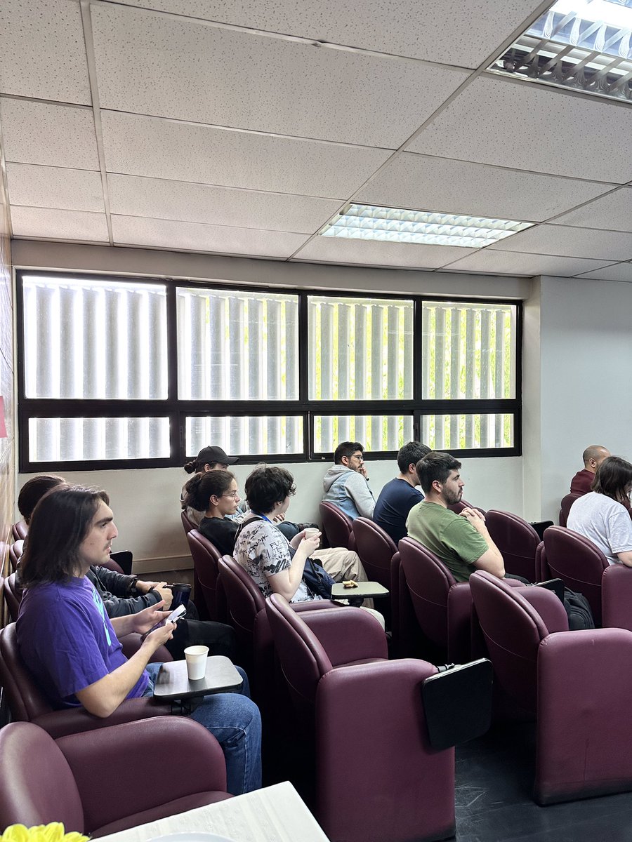 Fisica_Usach tweet media