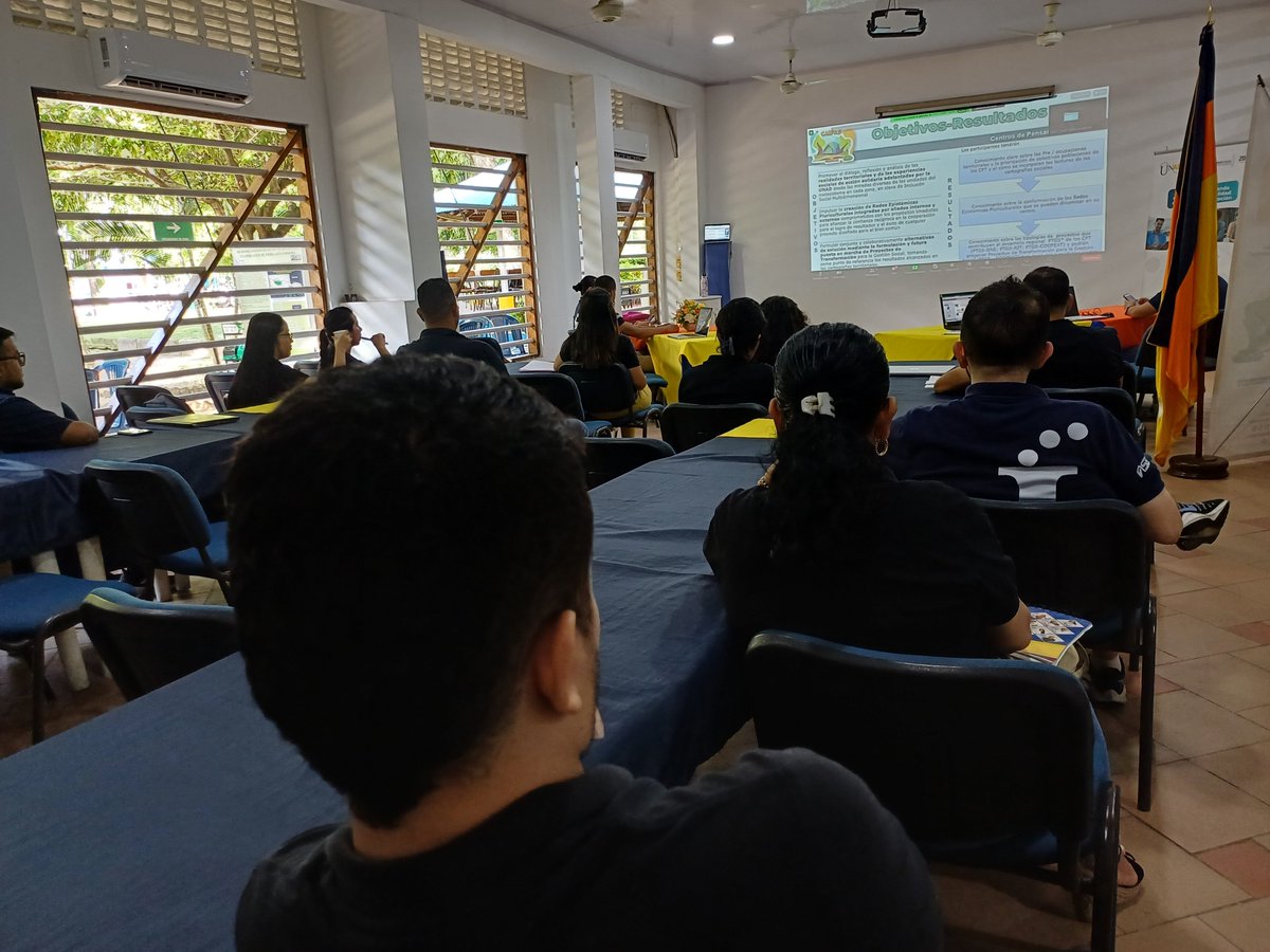 mrwilsonrive's tweet photo. Comenzamos jornada de trabajo, Carpa 5 del @ElOIRdelaRegion desde #CEADLaDorada https://t.co/09PXbuAxDs