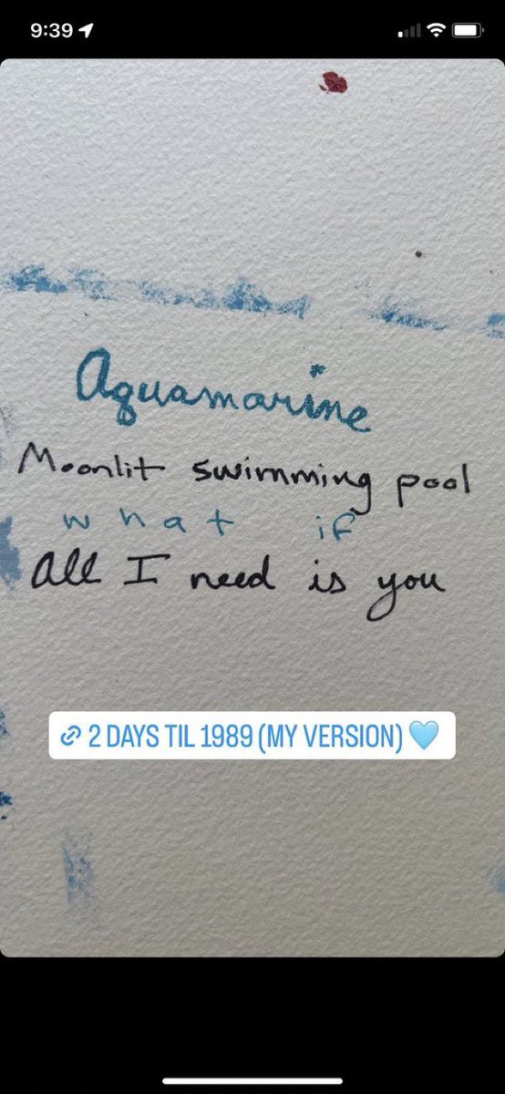 THE13MANUSCRIPT's tweet photo. Also taylor has been wearing black and blue outfits alternating them and the “lyrics” today alternating black and blue https://t.co/R53qOQJaOX