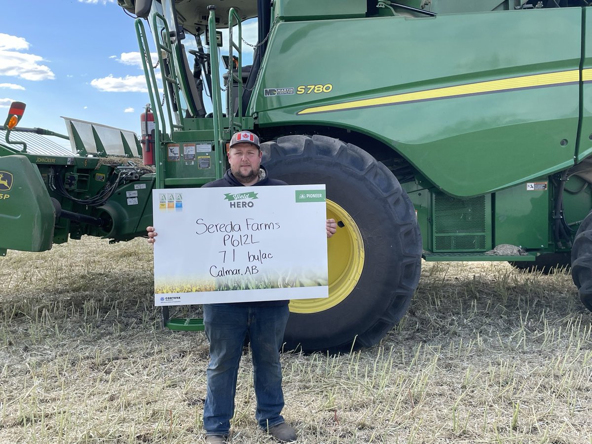 taychamulka's tweet photo. A great yield out from this farms’ first Yield Hero entry! Loving the P612L 👍
#YieldHero23 #YHContest @PioneerSeedsCA https://t.co/WPSjPCi1Ro