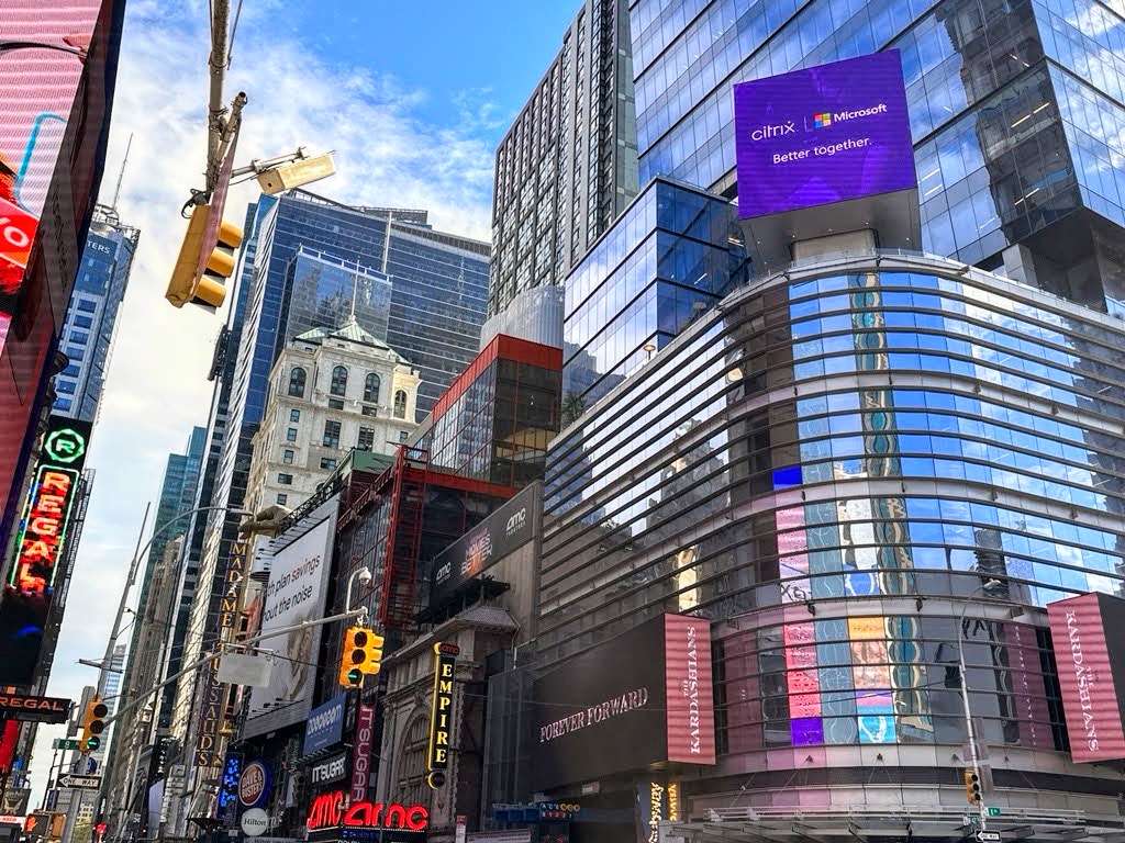 Spotted in Times Square ... 👀

Our partnership with <a href="/Microsoft/">Microsoft</a> continues to get stronger, and we cannot be more excited about the future!

#MSFTxCitrixGlobalRoadshow