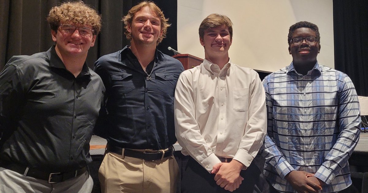 Congrats to these Pearland Football student athletes for their induction into the 2023 Science National Honor Society!

JJ Wheeler 
Johnathan Giokas
Henry Dines
Jude Osiezagha

#PearlandProud