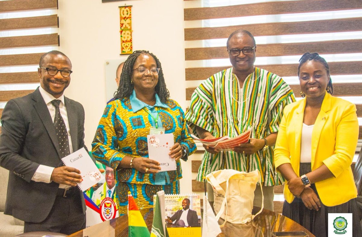 VoiceOfUESD_'s tweet photo. A Trade Commissioner at the Canadian High Commission in Ghana, Mrs. Kathleen A. Afful paid a courtesy call on Management of UESD to discuss issues of collaboration including EduCanada Scholarship for international students and researchers👍Come explore the land🇬🇭
#UESD23
#HOPE23 https://t.co/PQ4HOanUZd