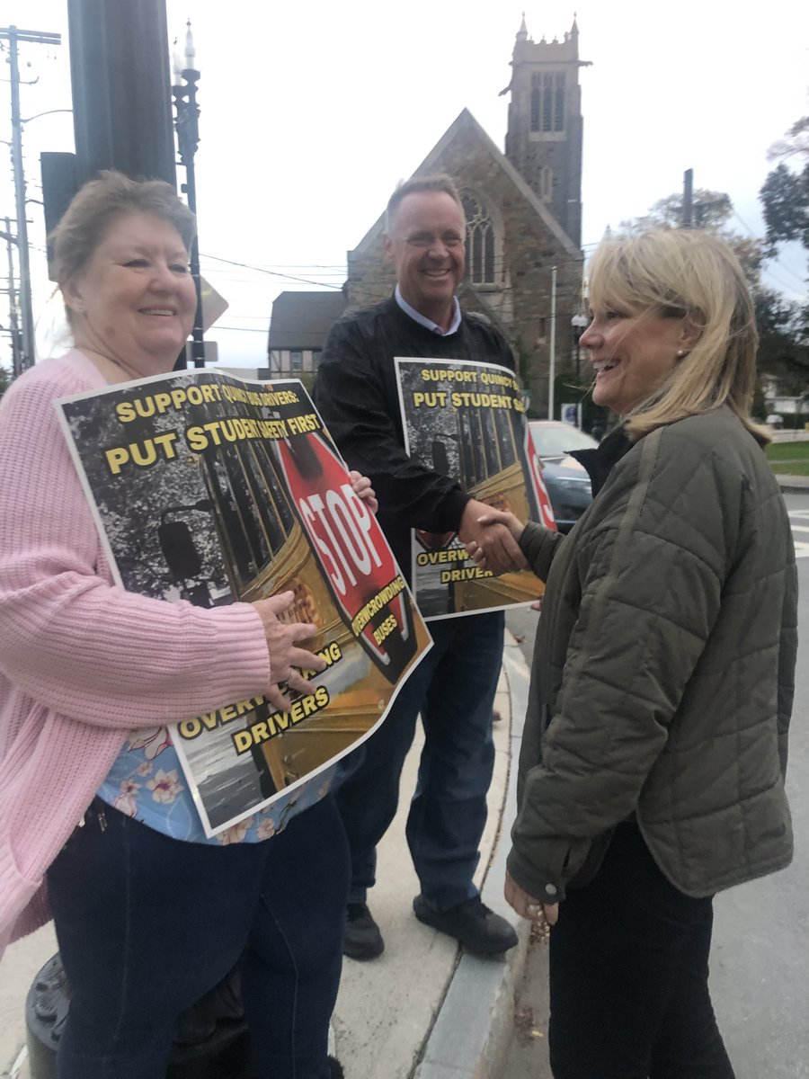 AnneMahoney's tweet photo. Tonight I was proud to join a demonstration by local bus drivers. I talked to Teamster John Murphy who explained that this fight for a fair contract is about safety above all else. I agree, and as your mayor, I will make sure safety is the top priority for our school children. https://t.co/eLJDrRiEY0