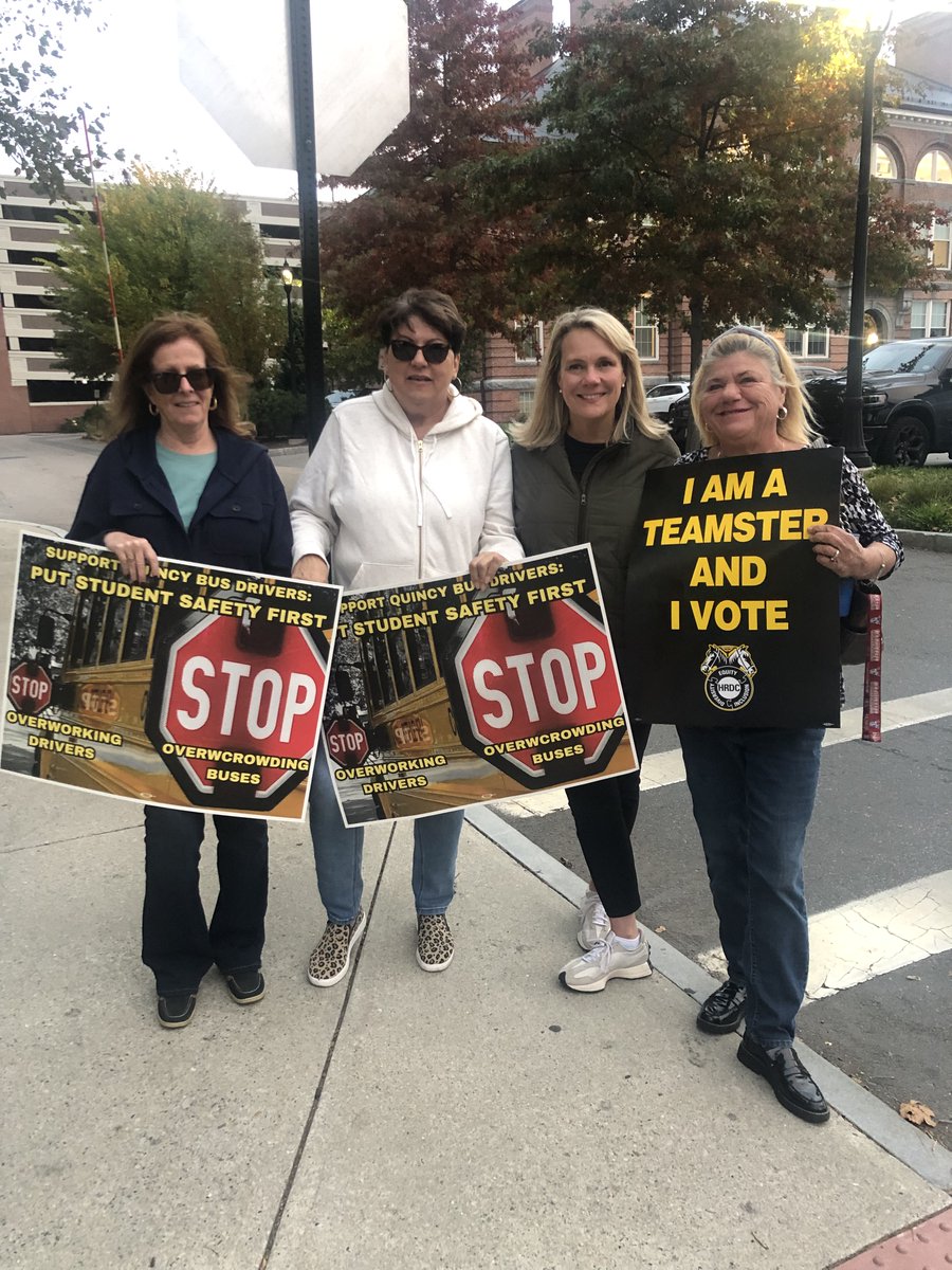 AnneMahoney's tweet photo. Tonight I was proud to join a demonstration by local bus drivers. I talked to Teamster John Murphy who explained that this fight for a fair contract is about safety above all else. I agree, and as your mayor, I will make sure safety is the top priority for our school children. https://t.co/eLJDrRiEY0