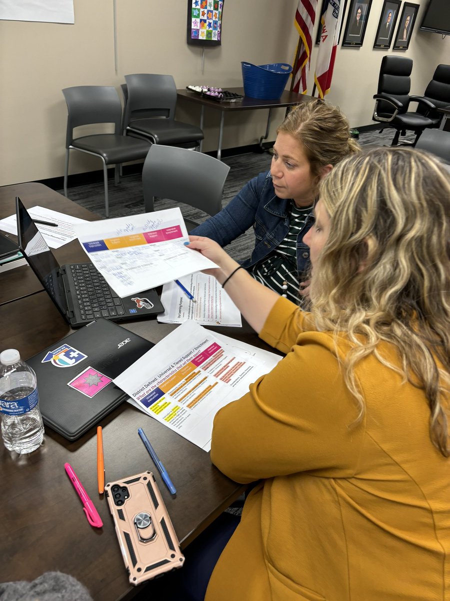 Mariah Schroder tweet media