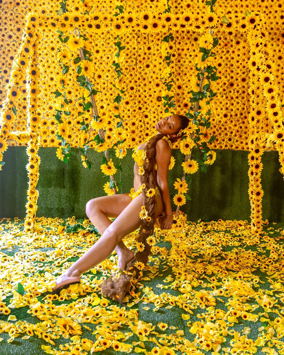 kihmberlie's tweet image. and this…is why I keep everything 🌹🌻