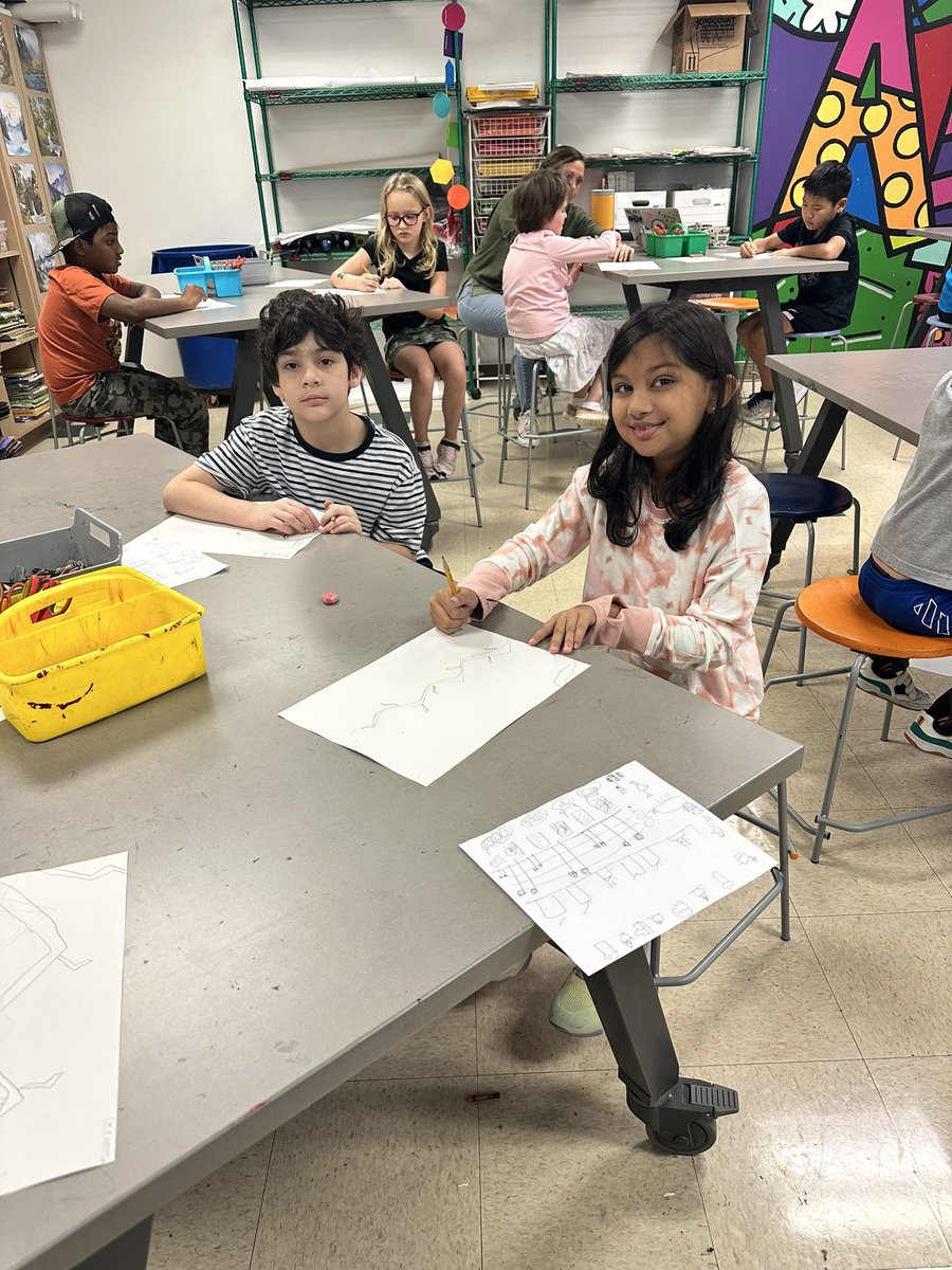 <a href="/Callie_Eckert3/">Callie_Eckert</a> third graders were busy showing their artistic talents in @JohnsonElemArt class today! <a href="/SparksElemFISD/">Sparks Elementary</a>