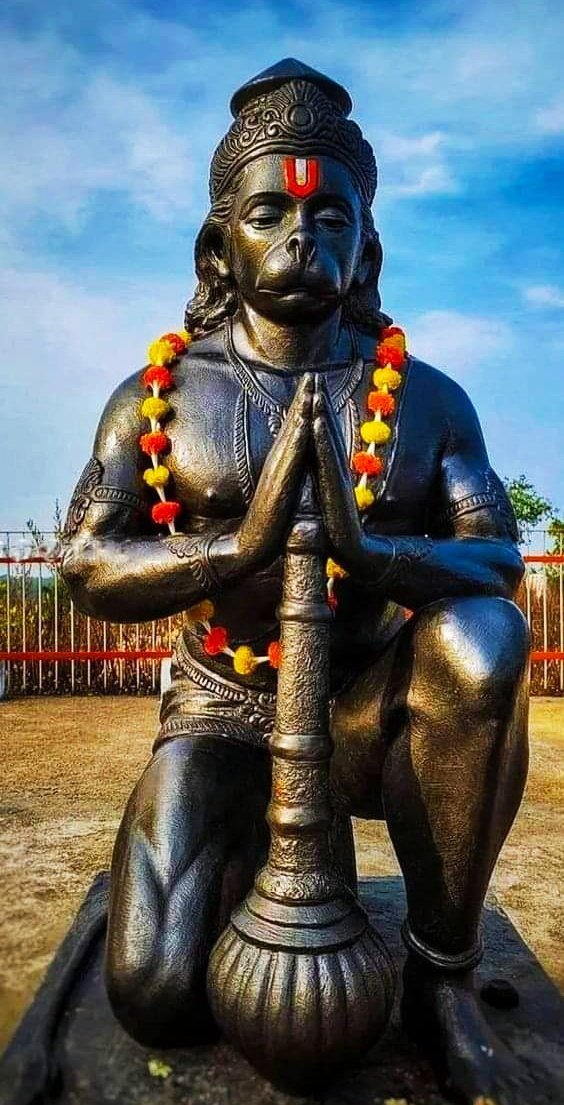 raani_purohit's tweet photo. मंगल मूर्ति हनुमान अद्भुत अलौकिक दर्शन https://t.co/x3Dr8USn66