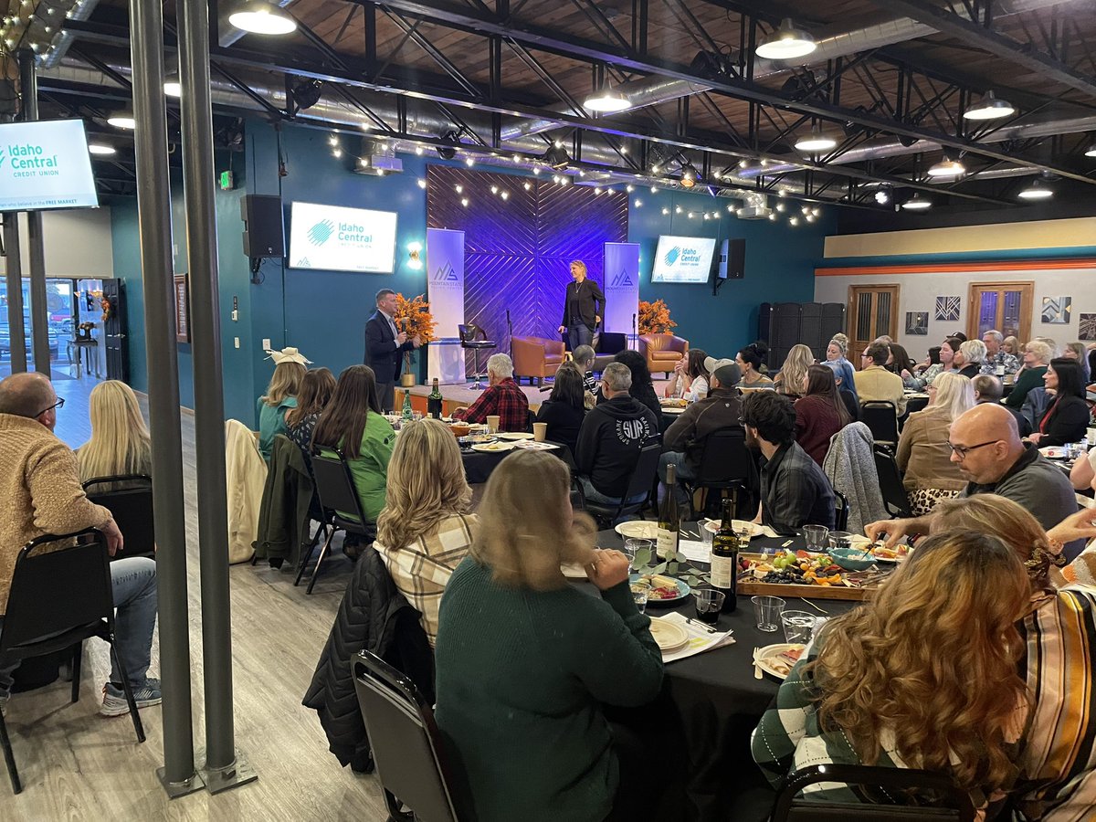 MtnStatesPolicy's tweet image. Another packed house at our second Woman Panel!

#freemarkets