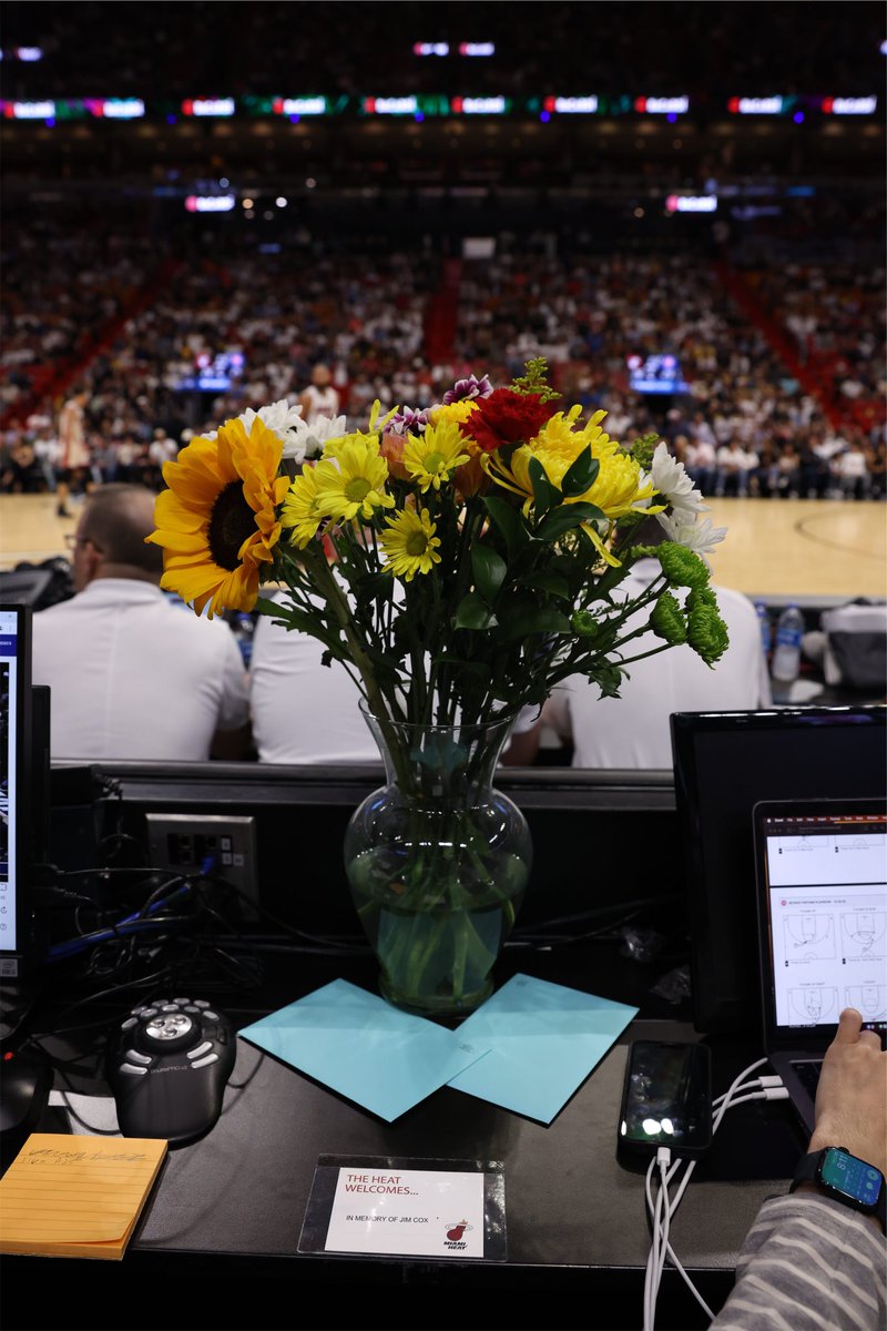 Miami HEAT tweet media