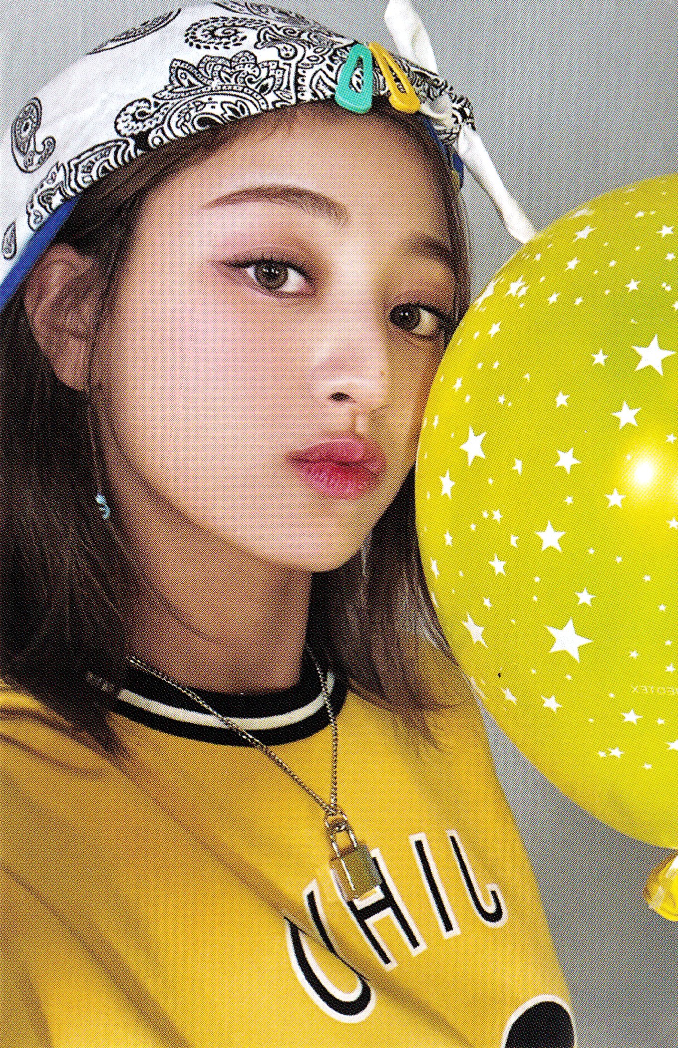 TWICE 2018 シーグリ [FIRST LOVE] 新品未開封 TWICE 2018 シーグリ [FIRST LOVE] 新品未開封